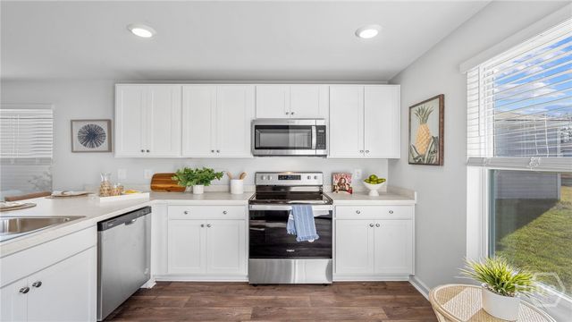 32 Bardwell Way, Port Wentworth, GA 31407
