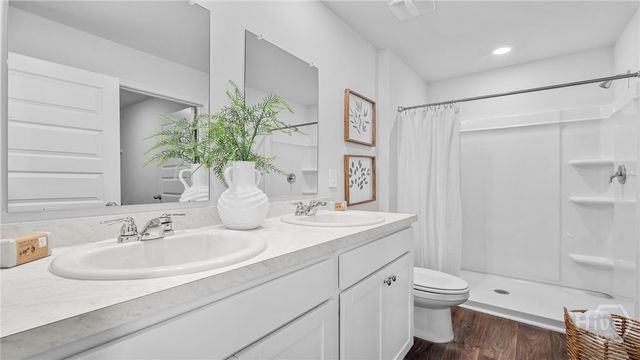 32 Bardwell Way, Port Wentworth, GA 31407