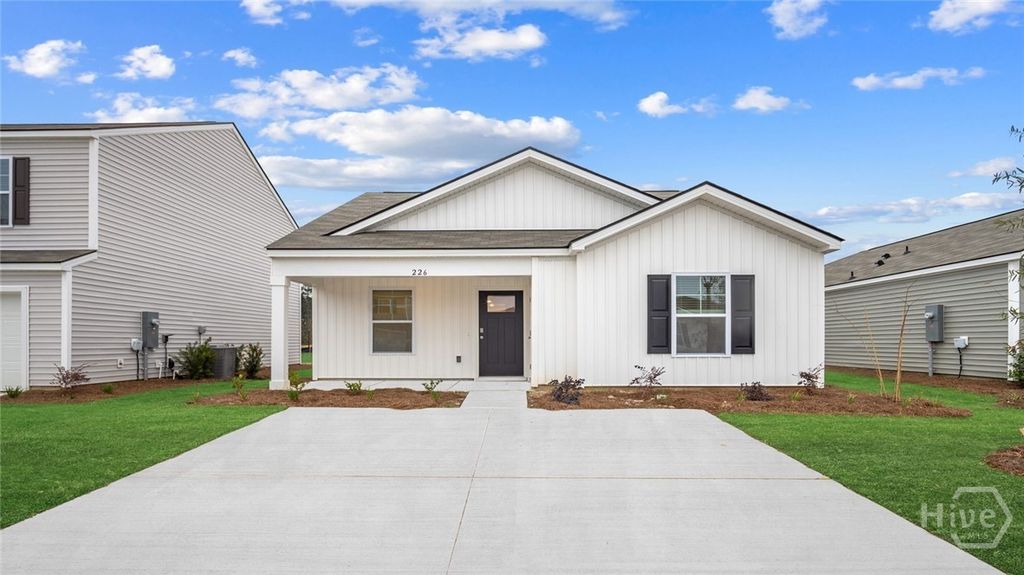32 Bardwell Way, Port Wentworth, GA 31407