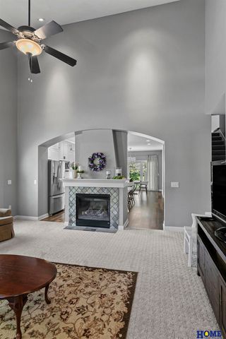 6735 NW 3rd Street, Lincoln, NE 68521