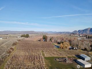 223 Old Riverside Hwy, Omak, WA 98841