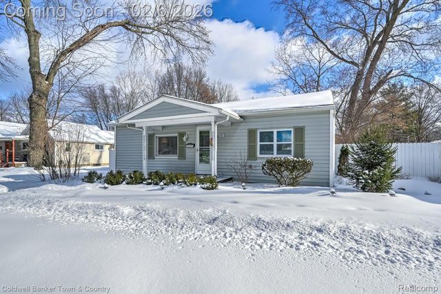 539 Fowler Street, Howell, MI 48843