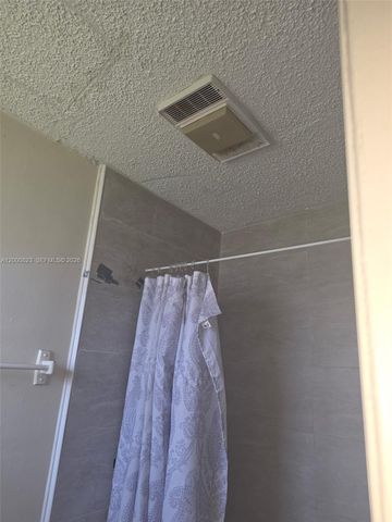 28704 SW 147th Pl, Homestead, FL 33033