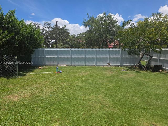 28704 SW 147th Pl, Homestead, FL 33033