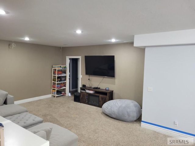 83 N Cambridge Drive, Rigby, ID 83442