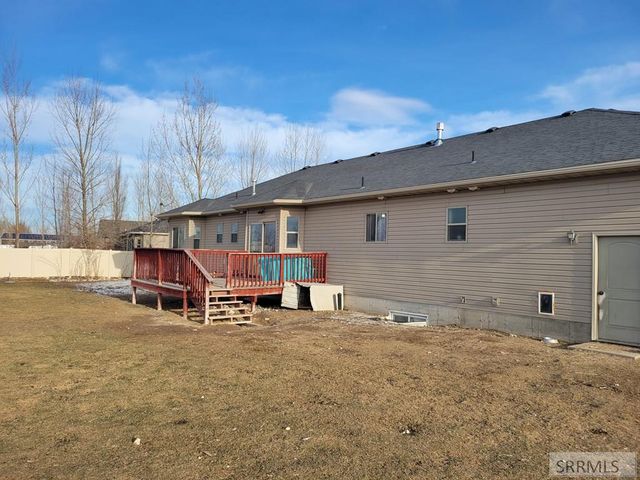 83 N Cambridge Drive, Rigby, ID 83442