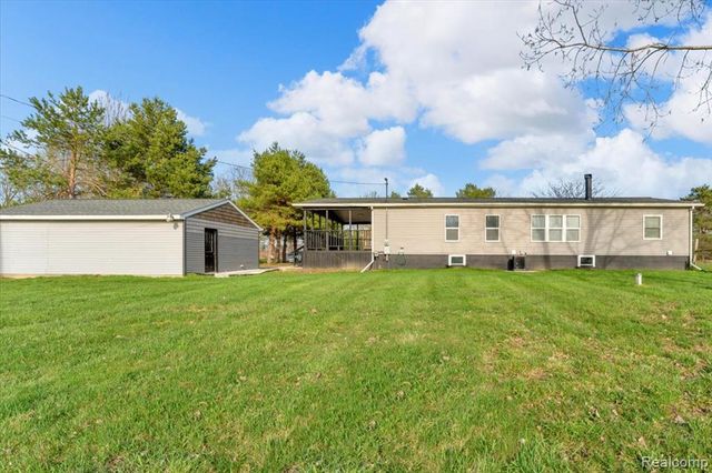 1160 S Van Vleet Road, Swartz Creek, MI 48473