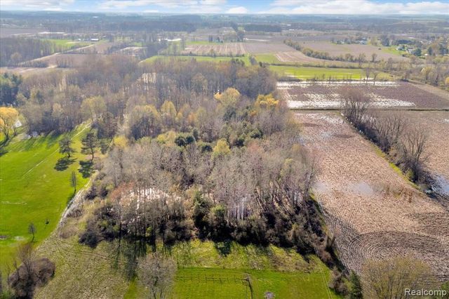 1160 S Van Vleet Road, Swartz Creek, MI 48473