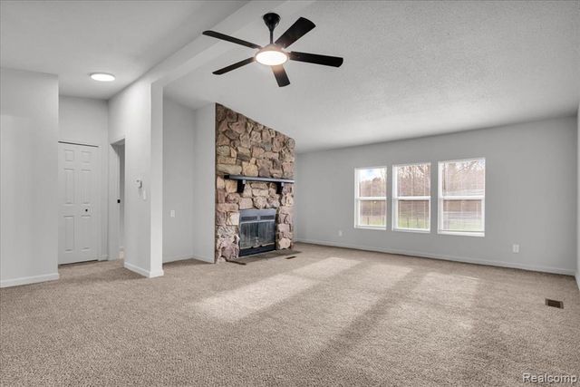1160 S Van Vleet Road, Swartz Creek, MI 48473