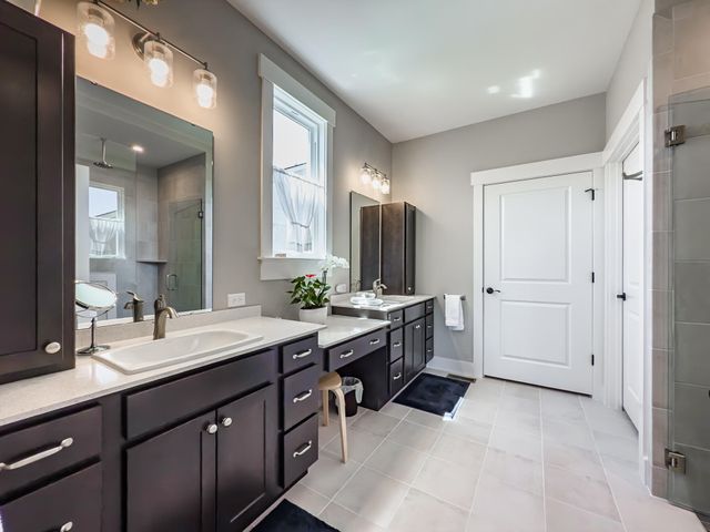 996 Mccarron Lane, Union, KY 41091