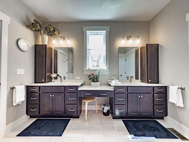 996 Mccarron Lane, Union, KY 41091