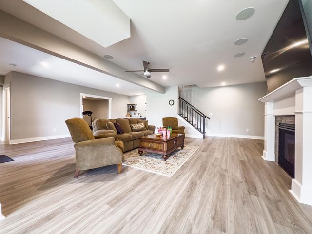 996 Mccarron Lane, Union, KY 41091