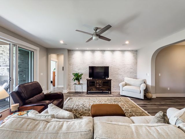 996 Mccarron Lane, Union, KY 41091