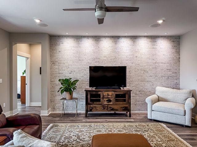 996 Mccarron Lane, Union, KY 41091