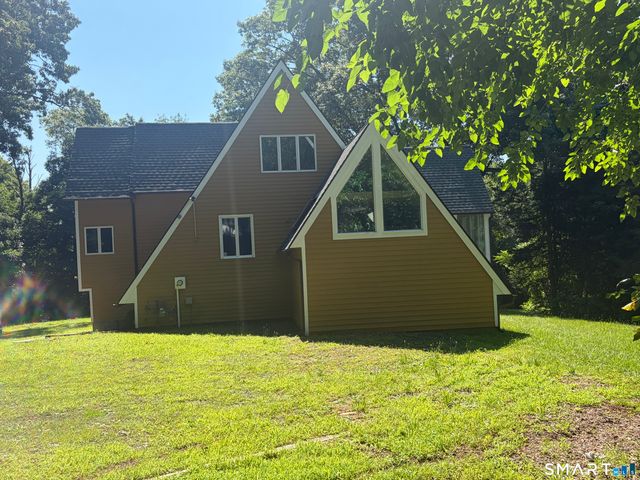 137 Corrigan Avenue, Meriden, CT 06451