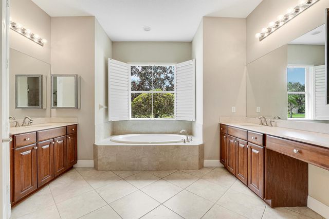 243 SE Ethan Terrace, Stuart, FL 34997