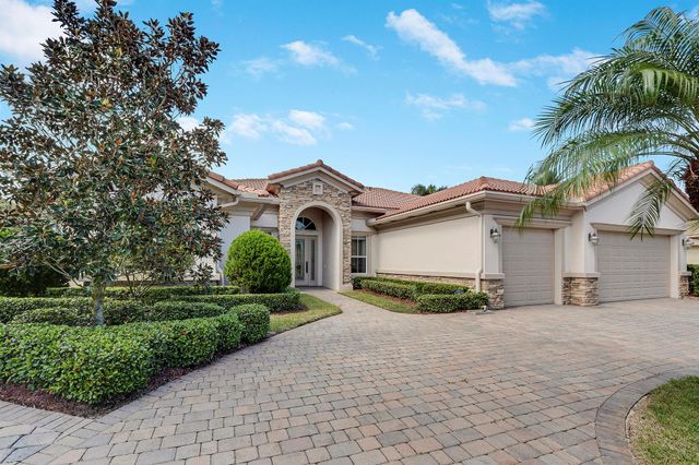 243 SE Ethan Terrace, Stuart, FL 34997