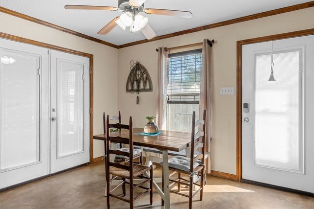 814 N Harrison Street, West, TX 76691