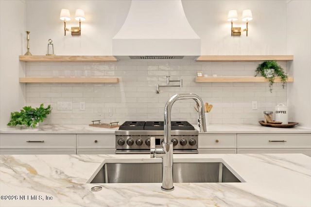 1312 1ST Street N, Jacksonville Beach, FL 32250