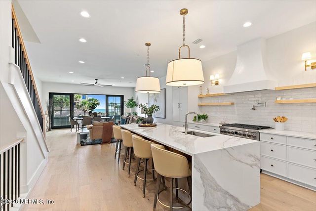 1312 1ST Street N, Jacksonville Beach, FL 32250