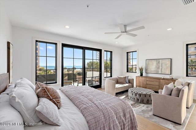 1312 1ST Street N, Jacksonville Beach, FL 32250