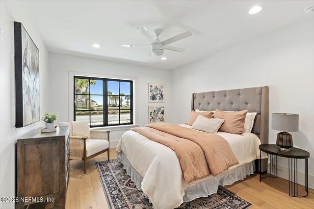 1312 1ST Street N, Jacksonville Beach, FL 32250