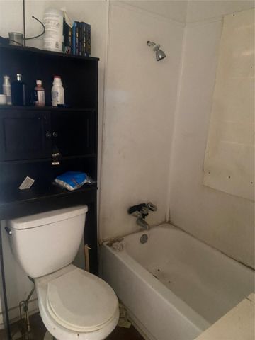 7205 S Hall Street, Houston, TX 77028