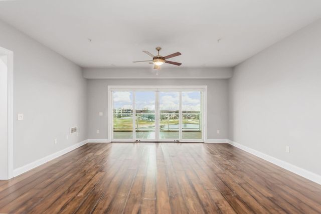 5339 Highpointe Lakes Drive, 403, Westerville, OH 43081