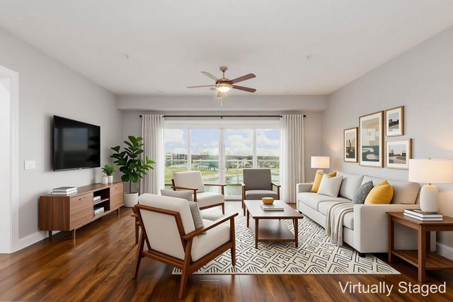 5339 Highpointe Lakes Drive, 403, Westerville, OH 43081