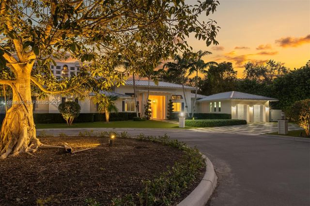 7222 SW 79th Ter, Miami, FL 33143