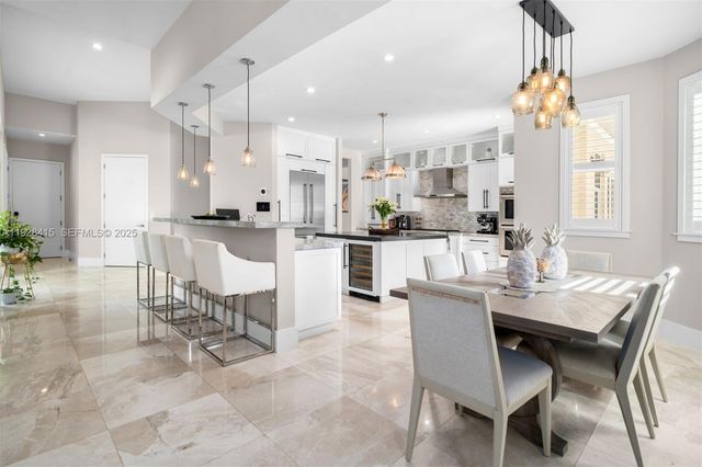 7222 SW 79th Ter, Miami, FL 33143