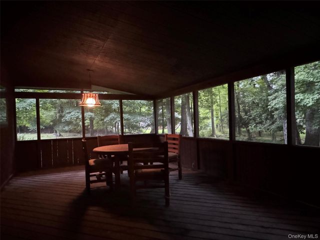 4 Linden Court, Pomona, NY 10970
