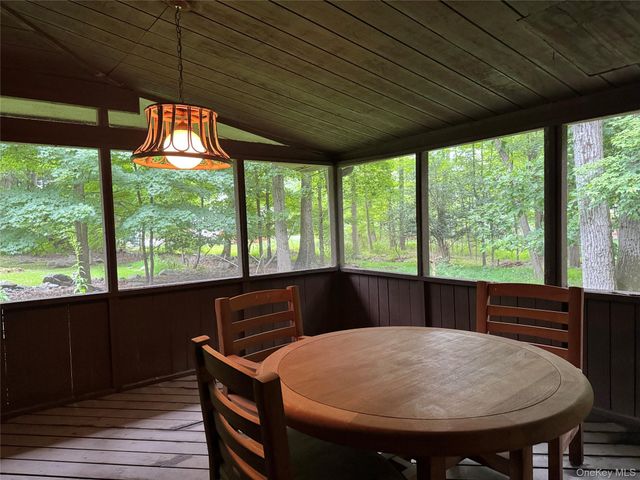4 Linden Court, Pomona, NY 10970