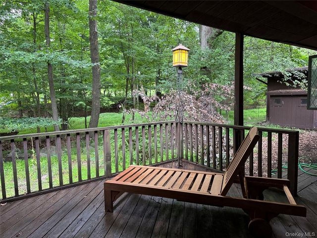 4 Linden Court, Pomona, NY 10970