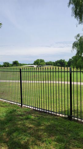10701 Whitestone Ranch Road, Benbrook, TX 76126