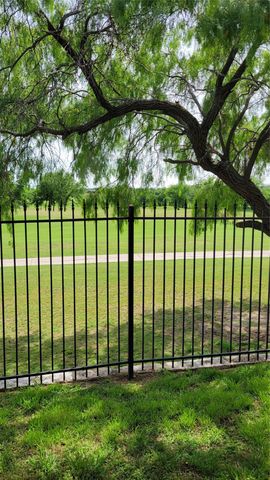10701 Whitestone Ranch Road, Benbrook, TX 76126
