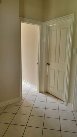 10701 Whitestone Ranch Road, Benbrook, TX 76126