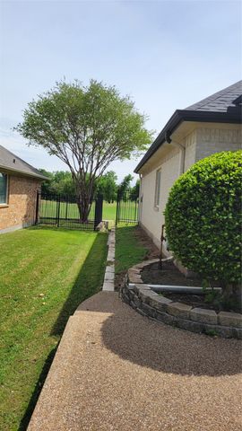 10701 Whitestone Ranch Road, Benbrook, TX 76126