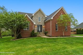 505 Hemingway Ct, Shelbyville, KY 40065