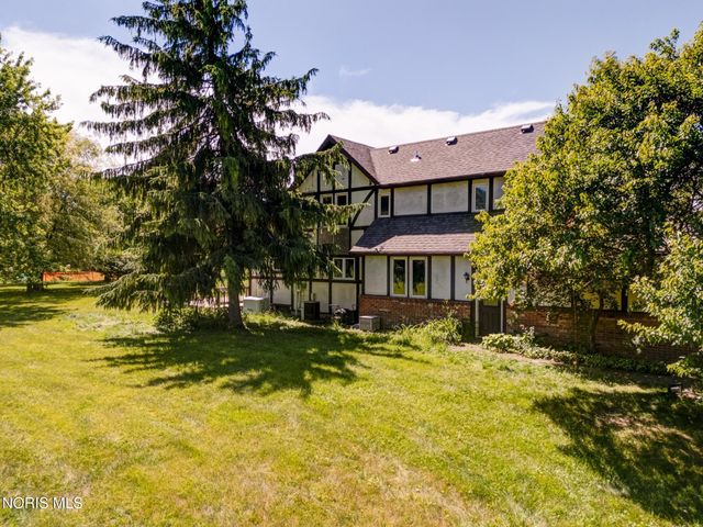 15376 Five Point Road, Perrysburg, OH 43551