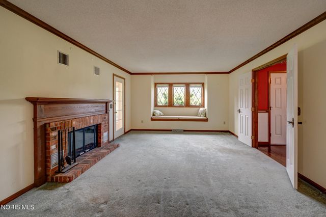 15376 Five Point Road, Perrysburg, OH 43551