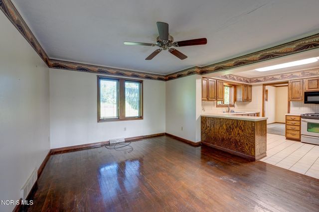 15376 Five Point Road, Perrysburg, OH 43551