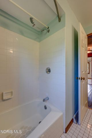 15376 Five Point Road, Perrysburg, OH 43551