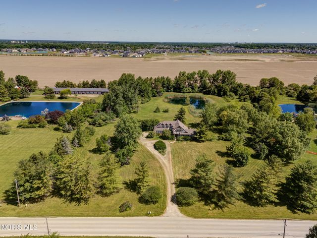 15376 Five Point Road, Perrysburg, OH 43551