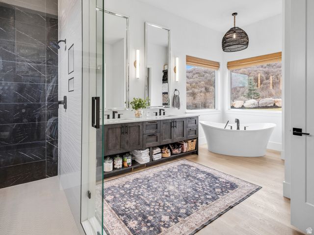 6861 E SUMMIT PEAK CIR, Huntsville, UT 84317