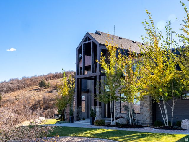 6861 E SUMMIT PEAK CIR, Huntsville, UT 84317