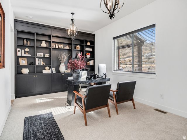6861 E SUMMIT PEAK CIR, Huntsville, UT 84317