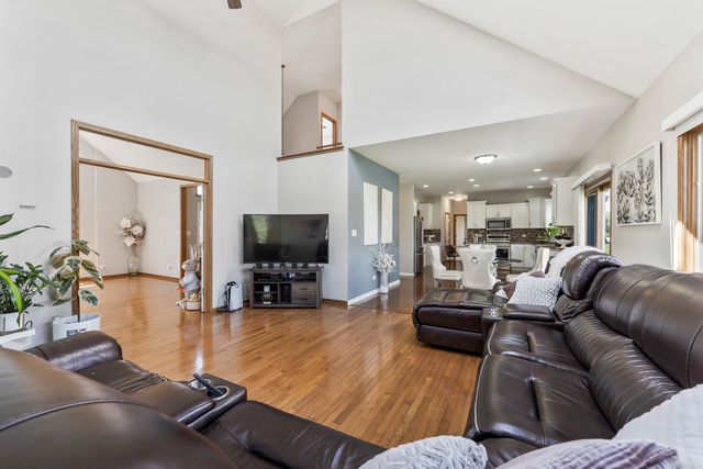 3823 Ballantrae Way, Flossmoor, IL 60422