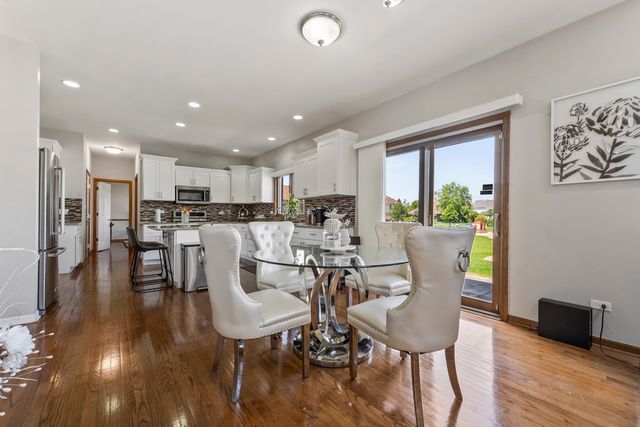3823 Ballantrae Way, Flossmoor, IL 60422