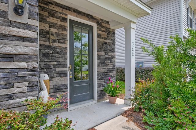 3798 Sawmill Court, Mount Pleasant, SC 29429